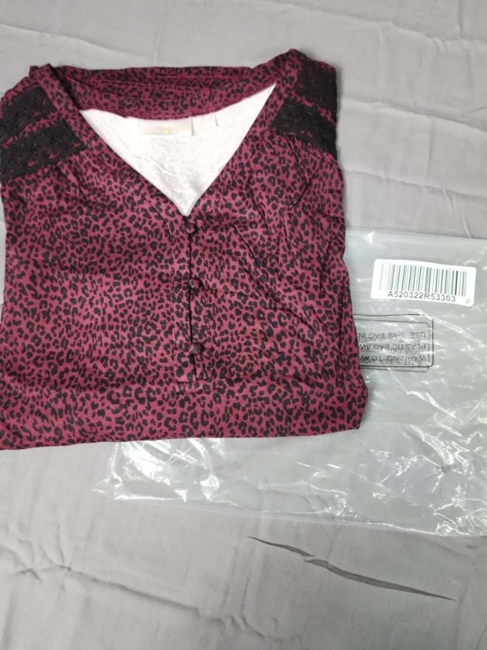 Belle by Kim Gravel Womens 1X Bordeaux Red Animal Print V-Neck Tunic Blouse